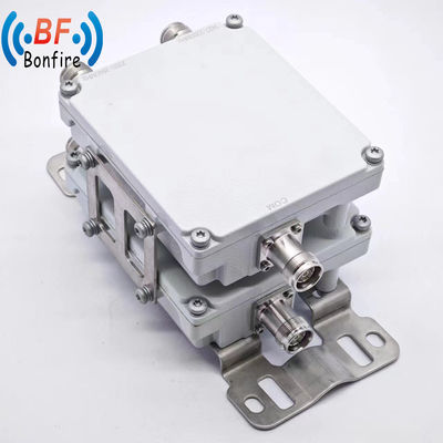 IP65 1710-2170MHz 2300-2690MHz Unidade de sinal de RF Duplexador combinado de dupla banda