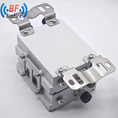 1710-1880/1920-2170/2300-2700MHz VHF UHF RF Diplexer N Combinador de banda dupla de tipo feminino