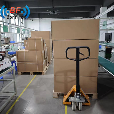 Antenna interna 698-4000MHz 2/3/5dBi para 4G 5G Capacidade de amplificação de reforço de sinal