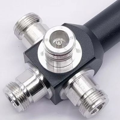 OEM/ODM Ultra Wideband 4 Way Low Pim Reactive High Power Splitter 617-4000MHz 4.3-10 F