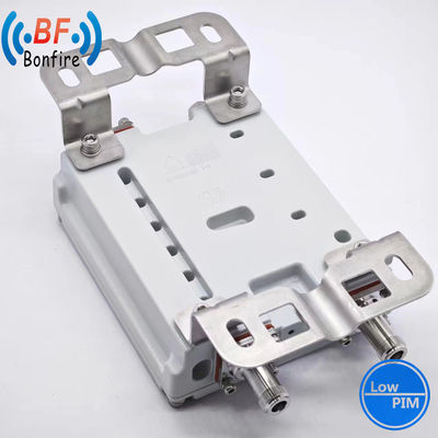 Compacto 4.3-10 F / DIN-F Interface RF Triplexer Combiner para Comunicação Crítica