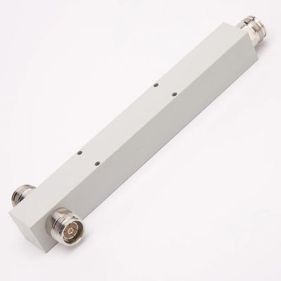 4.3-10 F Interface 698-4000 MHz Power Splitter para sistema de telecomunicações em edifícios
