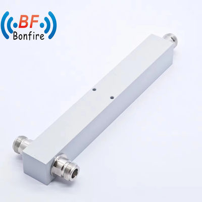 4.3-10 F Interface RF Passive Power Splitter para banda larga 698-4200MHz Pim-160dbc IP67