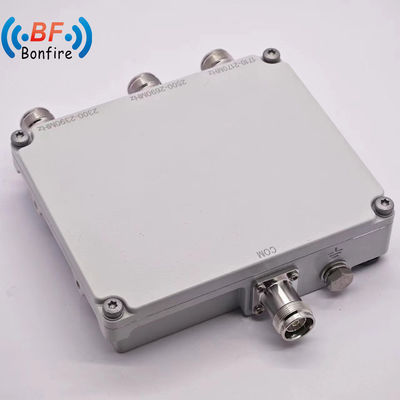 Combinador Quad-Band Low Pim de 40 W para 1710-1880 1920-2170 2300-2400 2500-2700MHz
