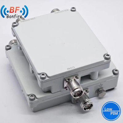 Triplexer RF Diplexer Combiner para Bts Ibs Das 1710-1880 1920-2170 2300-2400 2500-2700MHz Baixo Vswr