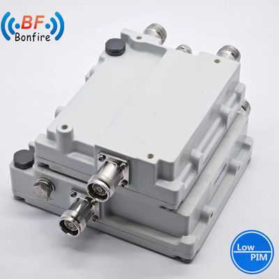 Combinador RF 2300-2400 2500-2700mhztriplexer RF diplexer Low Pim Combinador Quad-Band ao ar livre
