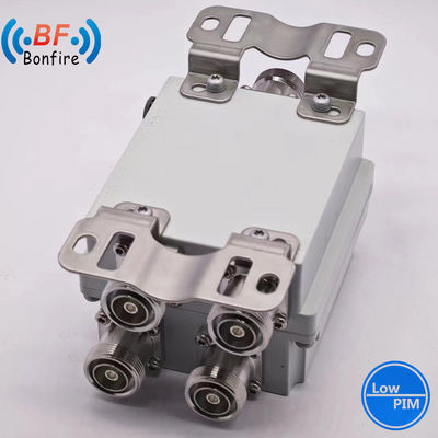 Triplexer RF Diplexer Combinador de banda hexagonal exterior com conector feminino DIN -153dbc