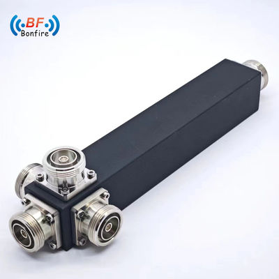 IP65 2400-6000MHz Dinf 4 vias de alta potência de banda larga