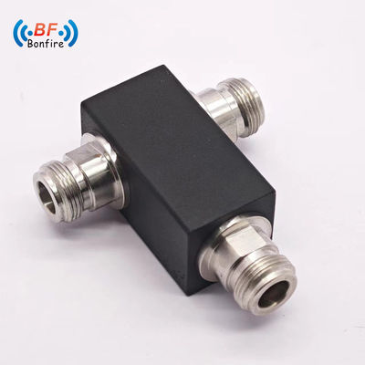 Baixa Perda de inserção Baixa Vswr 5000-6000MHz 50W 2 Way Power Splitter N Feminino IP60 para Ibs/Das