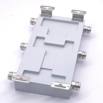 Personalizado 698-3800MHz 3 em 3 fora Conector híbrido de telecomunicações sem fio em preto