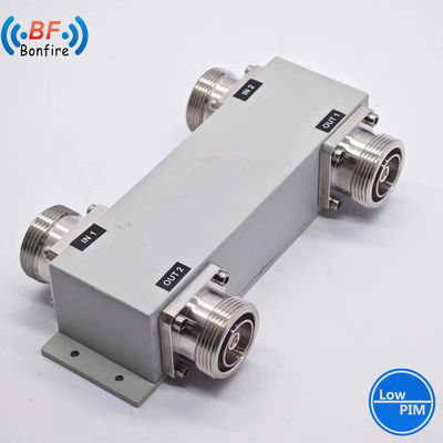 Combinador de acoplamento híbrido passivo com N conector feminino
