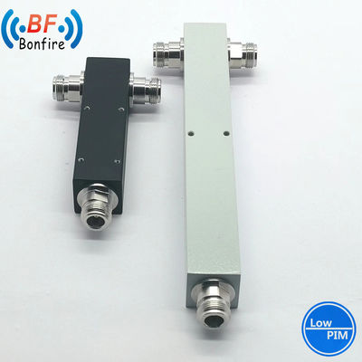 698-4000MHz 300 N Conector de tipo feminino de 2 vias Cavidade redonda Splitter de energia RF em cinza