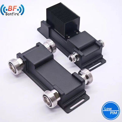 698-4000MHz UHF 3X3 Combinador de acoplamento híbrido para aplicação de hospedeiro neutro em edifícios Das