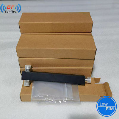 Tamanho do pacote 22,00cm * 7,00cm * 4,00cm Divididor de energia de 2 vias com conector Qn