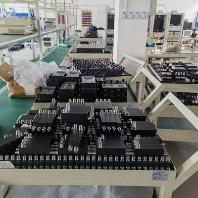 698-3800MHz DIN-F Low Pim Directional Coupler para soluções de solução de problemas de rede DAS