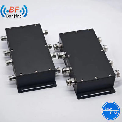 Cinza DQ-XXXXX 4 em 4 Combinador híbrido com parâmetros personalizados 617-3800MHz -161dbc