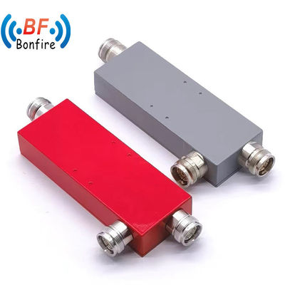 300W 0.3dB RF Low Insertion Loss Reactive Cavity Directional Coupler 698MHz-3800MHz 25dB Grau de acoplamento