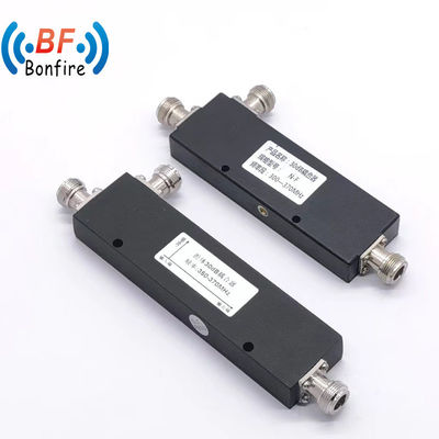 300W 2.3dB Low Insertion Loss Cavity Directional Coupler com acoplamento 5dB de 698-3800MHz