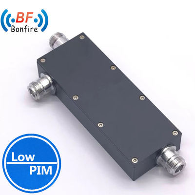 300W Low Insertion Loss Cavity Directional Coupler 698MHz-3800MHz 15dB 30dB RF Couplers Grau