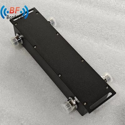 2 em 2 de 698-3800MHz Low Vswr RF Hybrid Combiner com 4.3-10-F/DIN-F/N-F Interface
