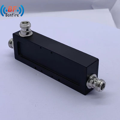 698-2700MHz 8dB acoplador de RF para DAS / IBS Pacote Tamanho 10.00cm * 20.00cm * 10.00cm