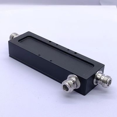 698-2700MHz 8dB acoplador de RF para DAS / IBS Pacote Tamanho 10.00cm * 20.00cm * 10.00cm
