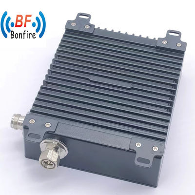 698-2700MHz RF Low Pim Coaxial Fixed Attenuator 4.3-10 Homem para Mulher 8dB -160dbc IP65 Vermelho