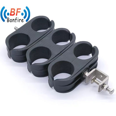 Grampos de tubos de parafuso de aço inoxidável ajustáveis Grampos de conduta com borracha Fácil de instalar