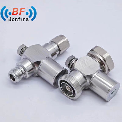 4.3-10 Protector contra sobretensões por conector masculino para interface N-F e gama de frequências alargada