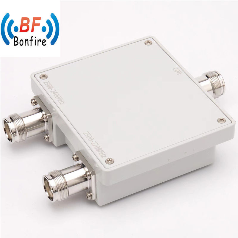 4.3-10 F Interface Dual-Band Low Pim Combiner 380-960 1710-2700MHz Cobertura de dupla banda