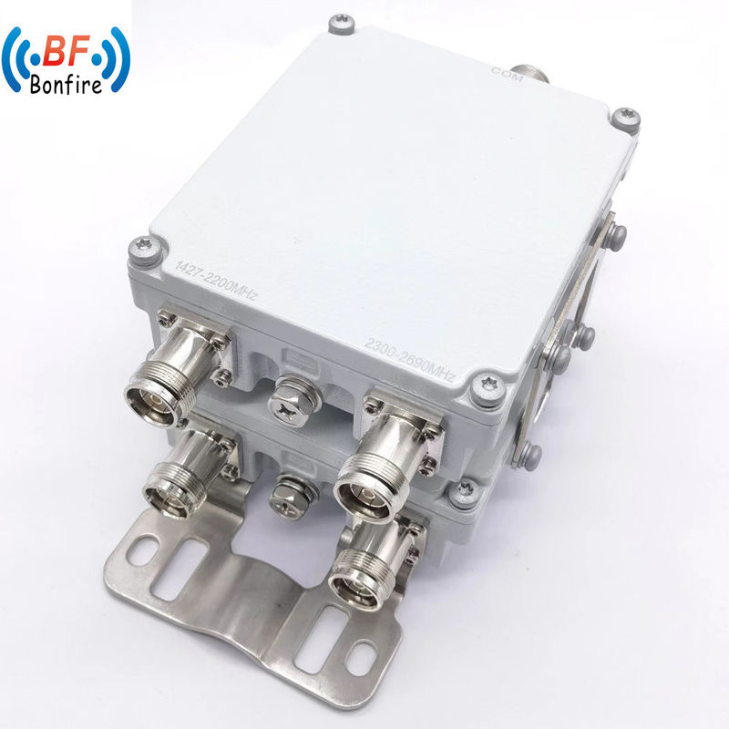Combinador de PIM baixo de banda dupla 698-960MHz 1710-2700MHz 4.3-10-F DIN-F para rede 4G LTE