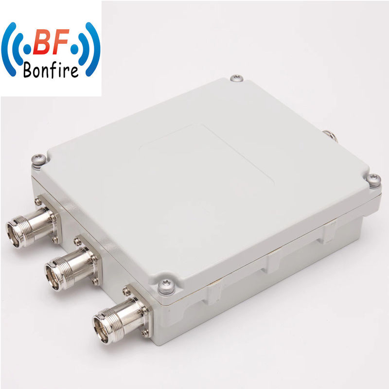Combinador de Pim Baixo de Tribanda 600-2170 2500-2690 3400-4000MHz 4.3-10-F DIN-F para Equipamento