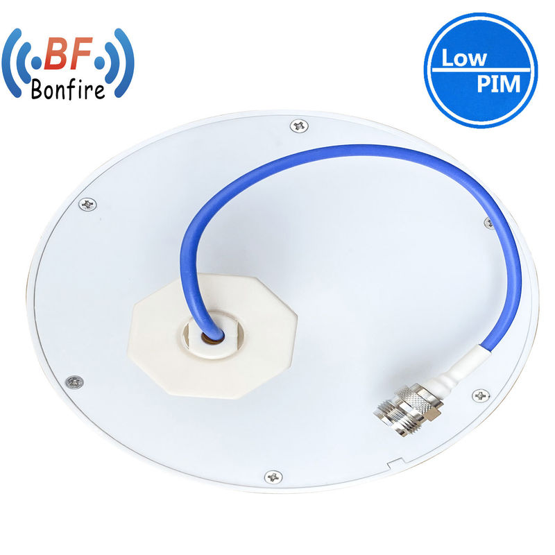 Das Banda Larga 698-3800 MHz 153 Dbc 5dBi N Female MIMO Omni Antenna para o Mercado Europeu