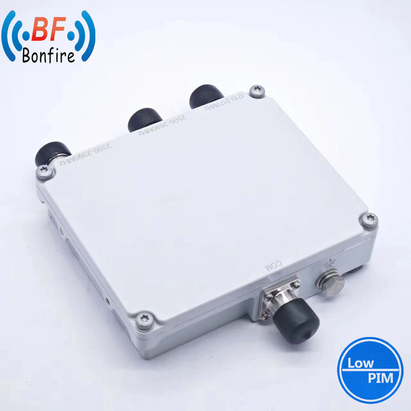 Potência UHF 2500-2700MHz Combinador híbrido de 4 vias N Tipo feminino com HLQ-XXXXX