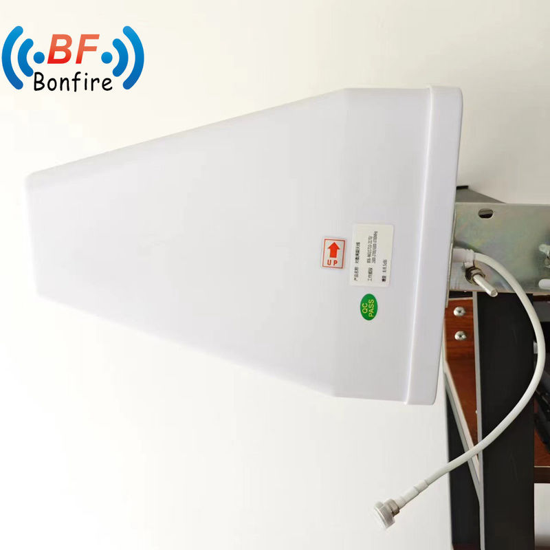 Antenna de tecto montada em todas as direções para interiores 698-4000MHz RF Antenna Omni Antenna