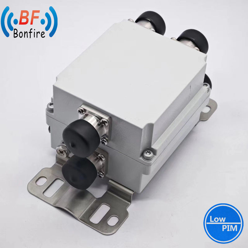 1710-2170MHz 2300-2690MHz Triplexer Frequência de rádio Tribanda RF Combinador de Pim Baixo SMA Feminino