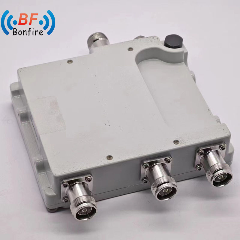 Combinador triplexador tribanda N 4.3-10 Conector DIN para Ibs/Das entrega global do projeto
