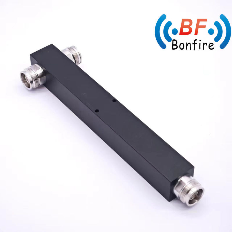 Low Pim 698-4200MHz Divididor de Potência de Cavidade de 2 vias com conector 4.3-10 em pacote compacto