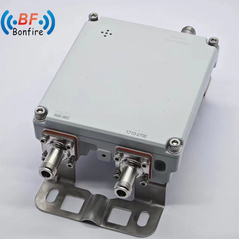 1710-2170MHz 2300-2700MHz Triplexer com Low Pim -160dbc RF Diplexer e 4.3-10-F Conector