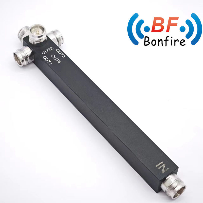 IP65 4 Way Reactive Power Splitter com conector 4.3-10 698-3800MHz