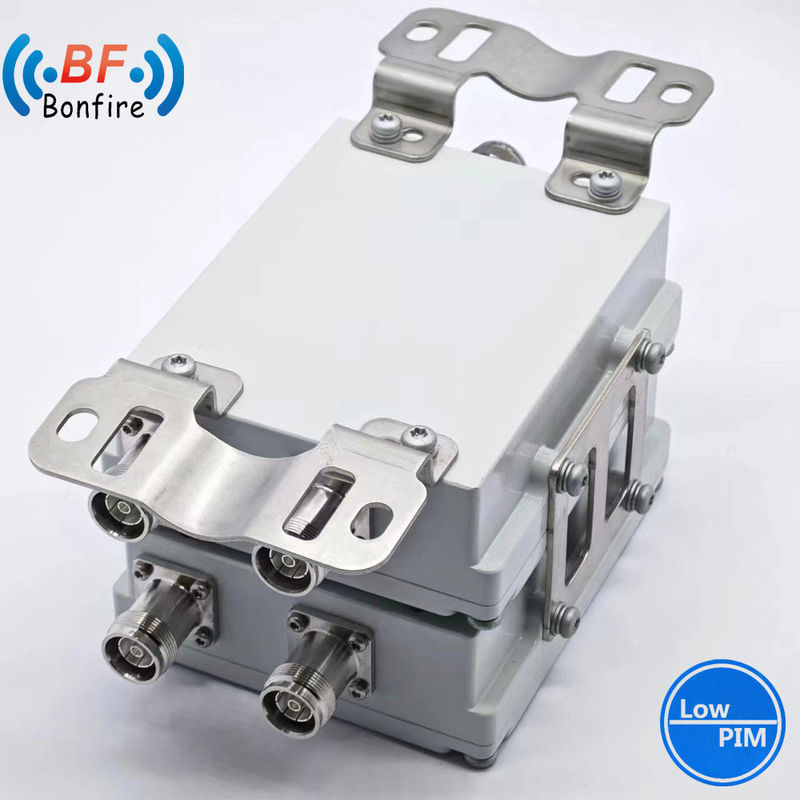 690-862/880-960/1427-3800MHz RF Combiner -160dbc 200W Triplexer com 4310 Conector Feminino