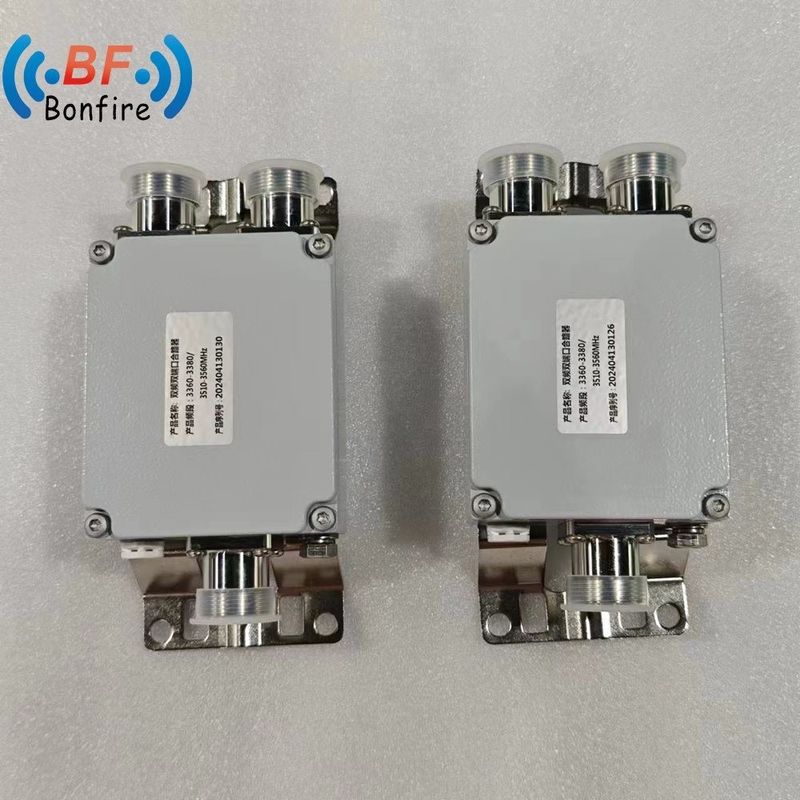 100W RF Fixed Attenuator RF Combiner 2300-2400 2500-2700MHz 40dB N Tipo Combinador de Banda Dupla