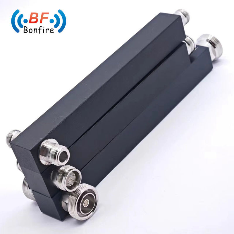 OEM/ODM 617-4000MHz SMA Feminino Dividor de energia de antena de 2 vias para cobertura sem fio