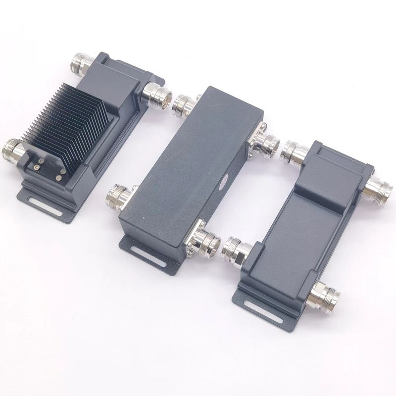 4.3-10-F 617-3800MHz 2/1 2/2 RF Pacote de acoplamento híbrido Tamanho 17.00cm * 6.00cm * 3.00cm