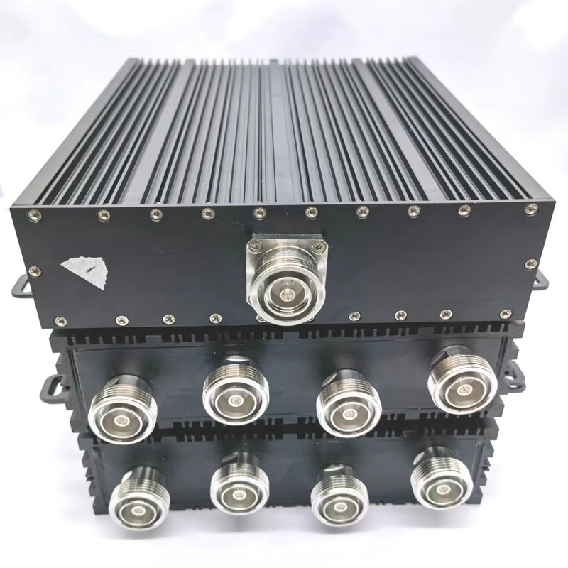 150 dBc acoplador híbrido para telecomunicações 4 em 1 de 698-3800MHz DIN-F Interface
