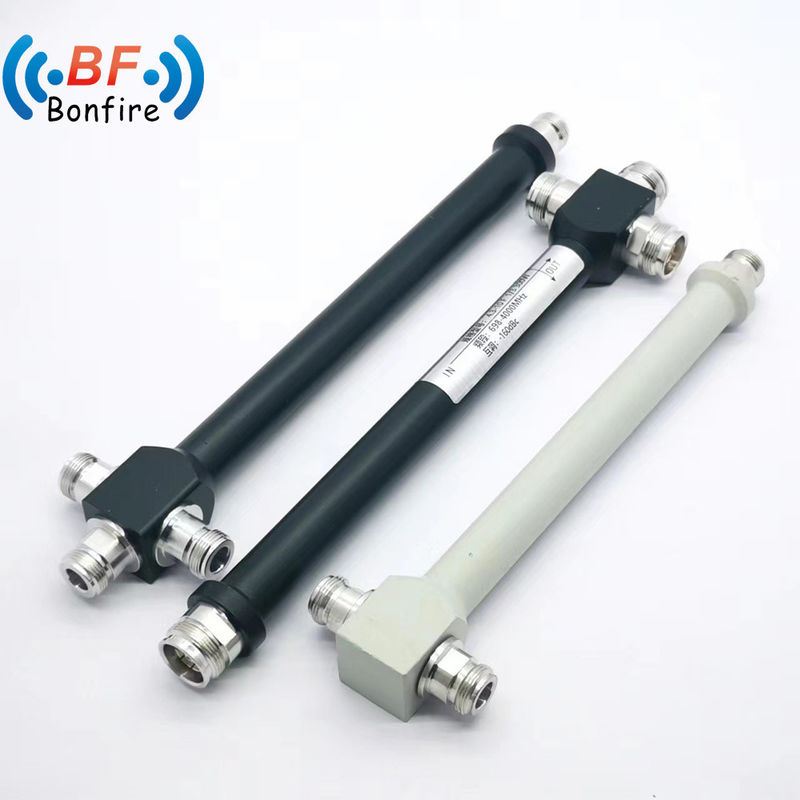Splitters de energia RF de 2 vias pretas 698-3800MHz Splitters de divisão de energia com conector SMA