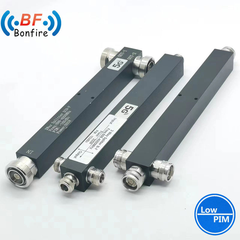 Interno/exterior IP65 RF Power Splitter 50W 2 Way 350-3800MHz 4.3/10 - Conector feminino