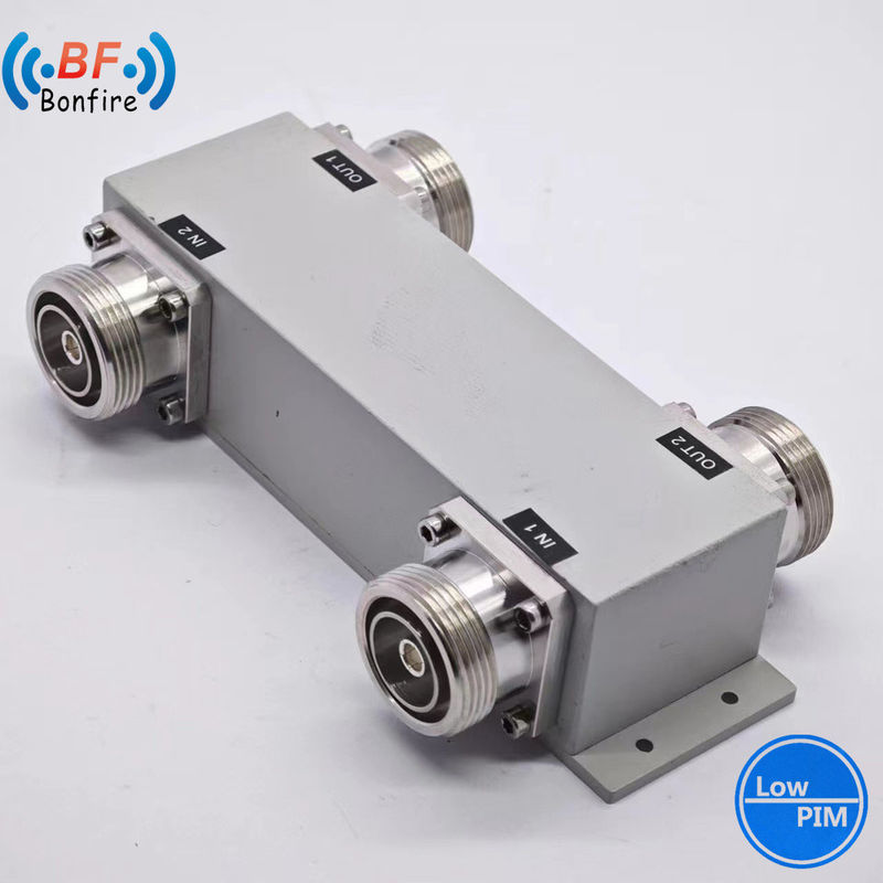 Combinador de acoplamento híbrido passivo com N conector feminino