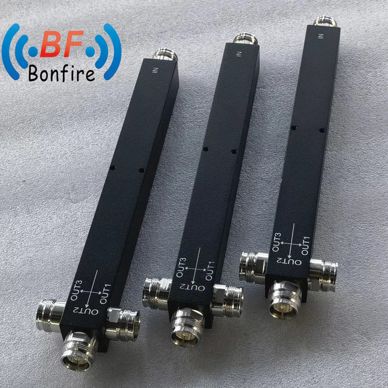 RF 2 Way Power Splitter 100W 350-3800MHz Interface DIN-F/4.3-10-F/DIN-F para estação base