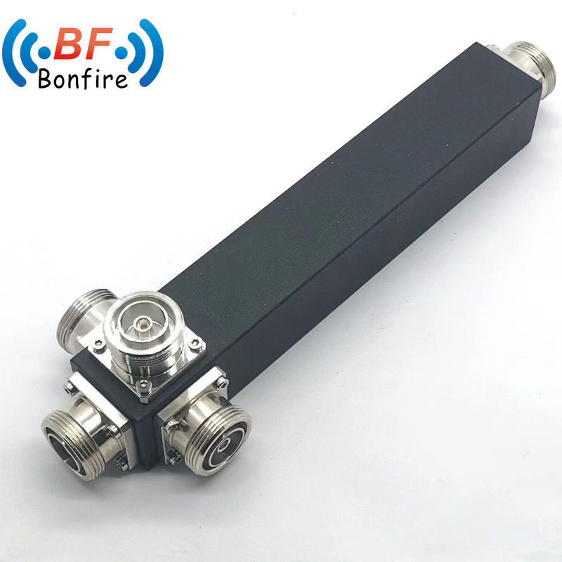 350-3800MHz Divididor de potência de duas vias com interface DIN-F e conector feminino 4.3/10 cinza